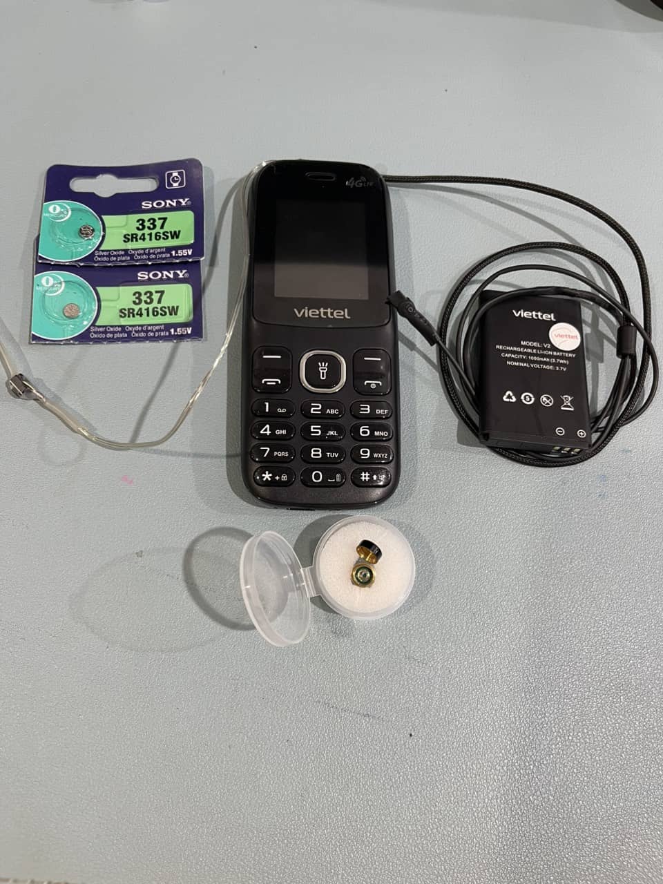 Tai nghe siêu nhỏ dạng điện thoại Nokia 4G